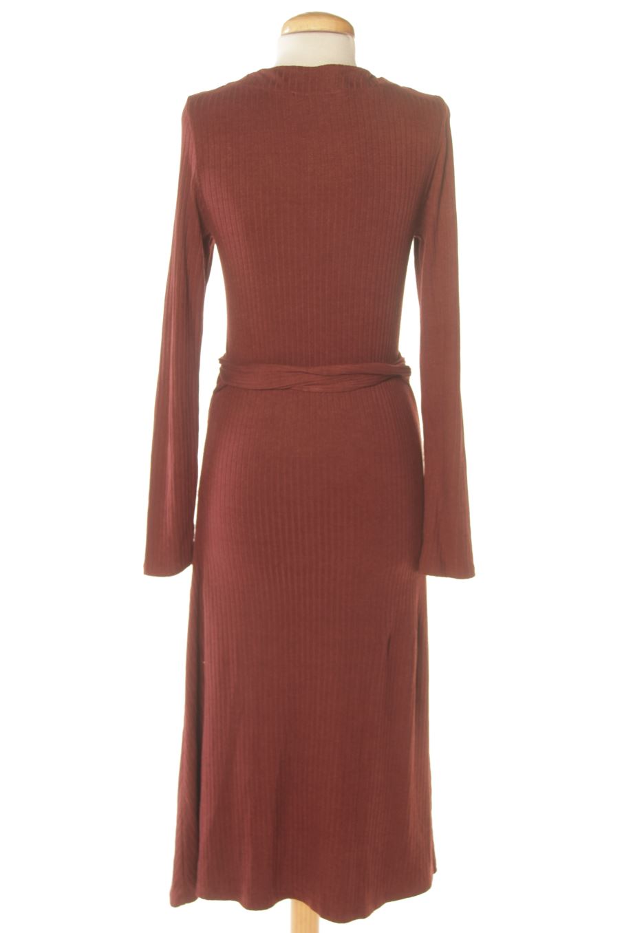 Robe casual Mango de la taille S, de couleur bordeaux