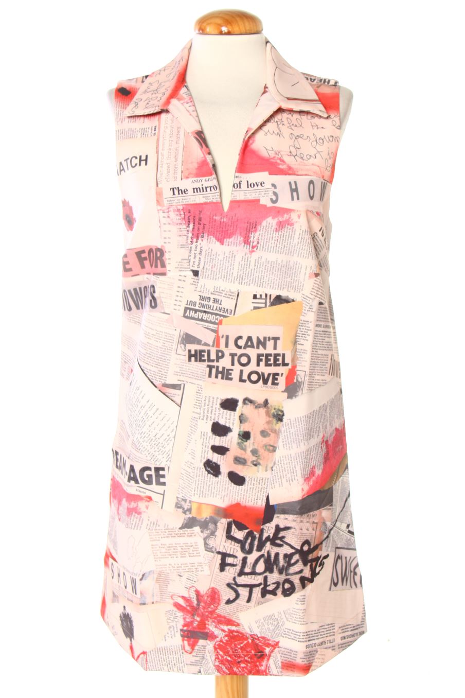 Robe casual Desigual de la taille M, de couleur imprimés