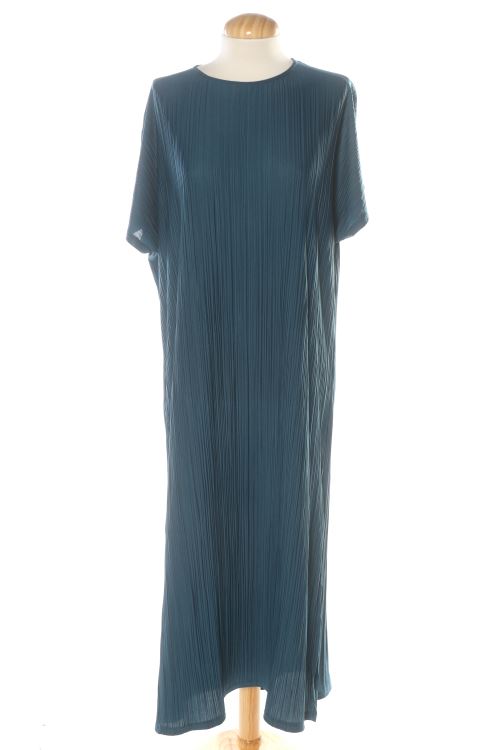 Einfaches Kleid