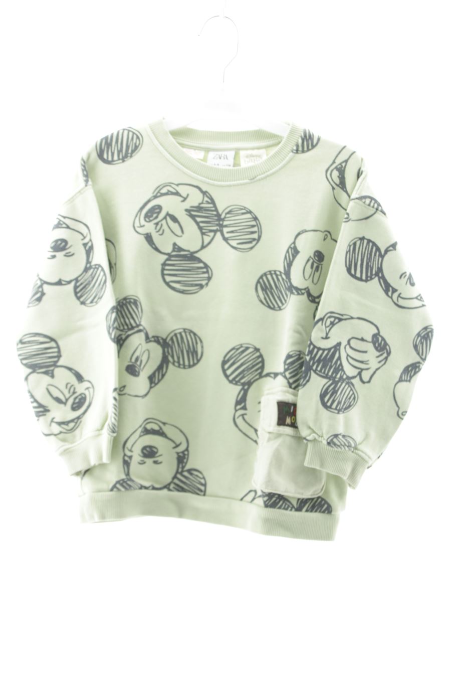 Sweatshirt Disney (ZARA) de la taille 4 ans de seconde main