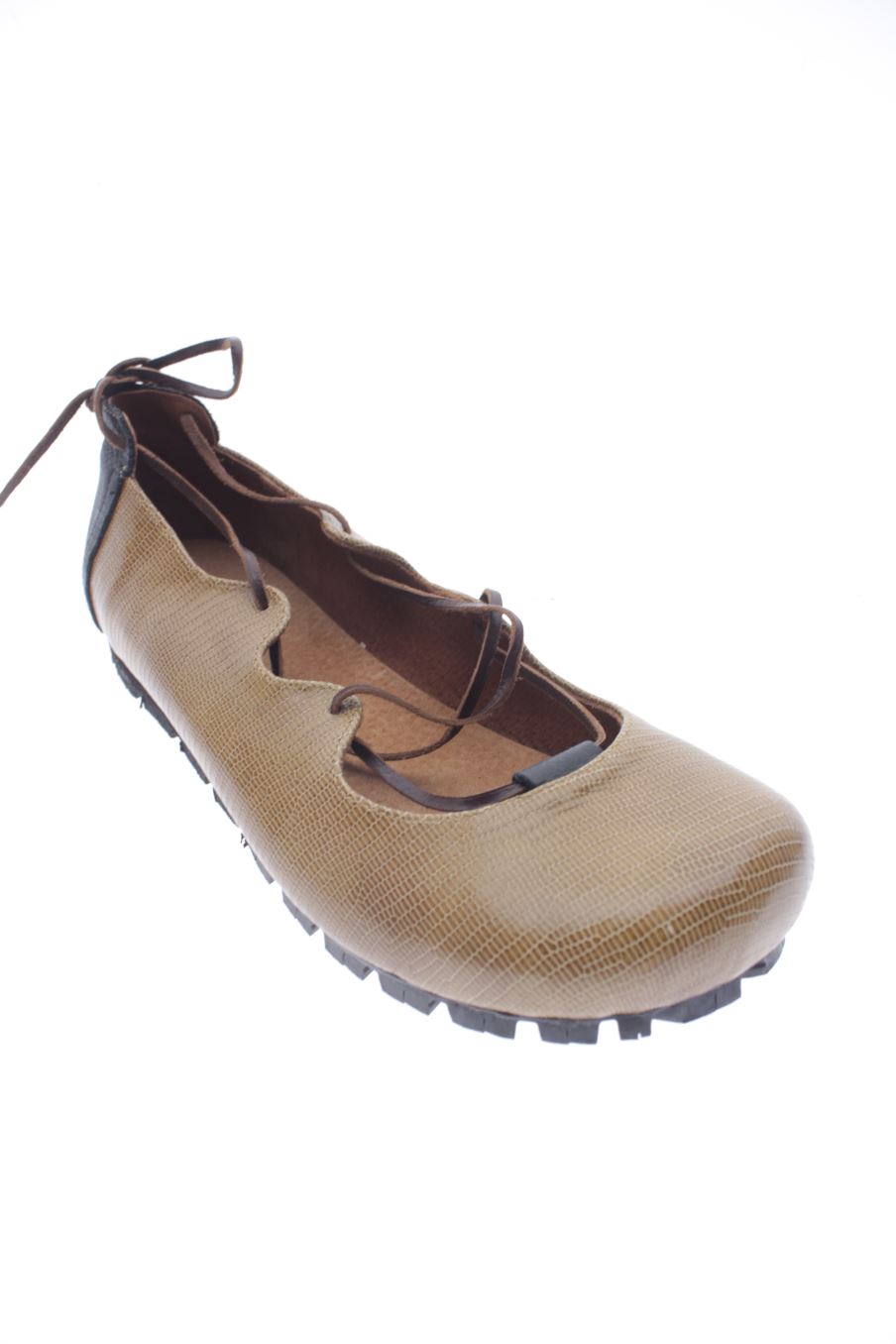 Flache Schuhe von PERCENTIL in der Grösse 40, in der Farbe braun aus