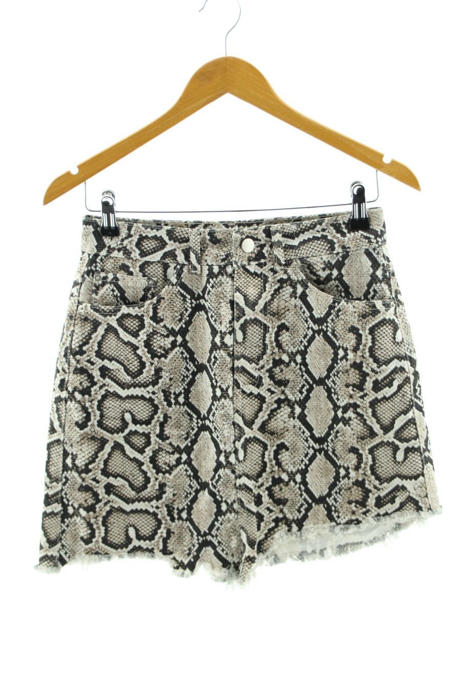 Jupe Trf (ZARA) de la taille S, de couleur animal print de denim
