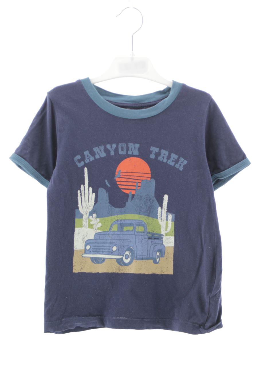 T-shirt Monoprix de la taille 5 ans de seconde main