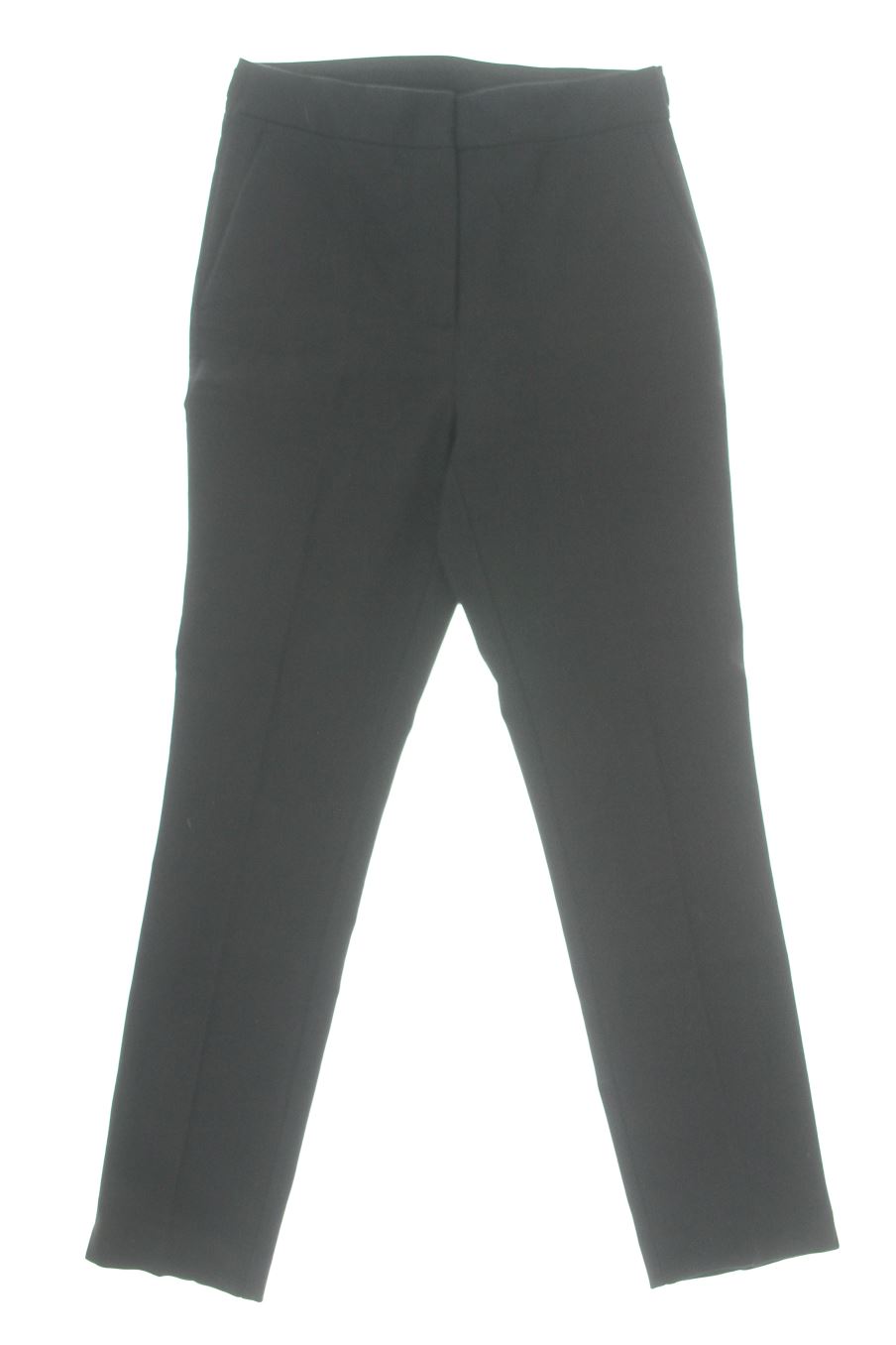 Pantalón de Zara de la talla M, de color negro