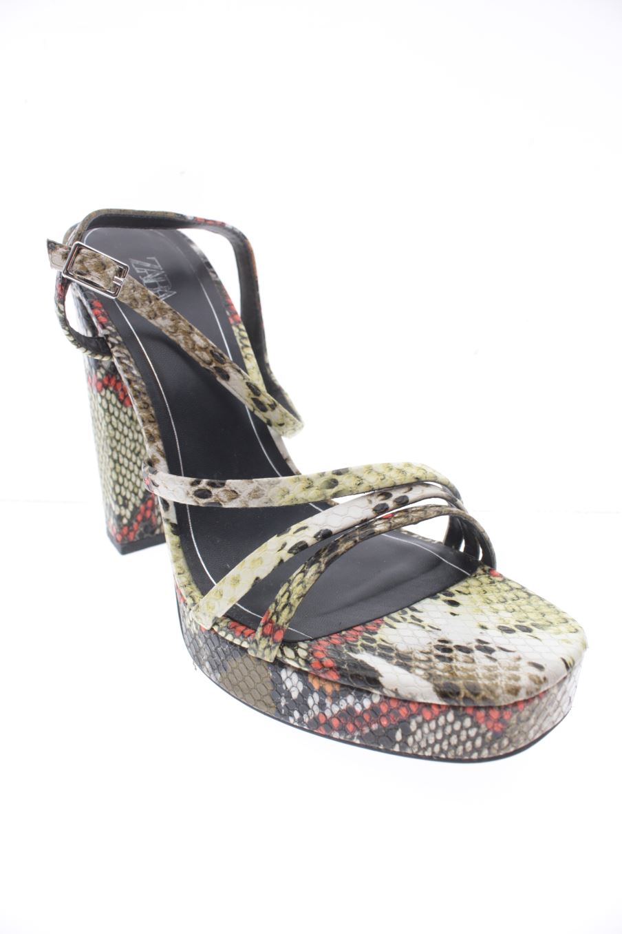 Sandalias tacon de Zara de la talla 38, de color stampa animalier