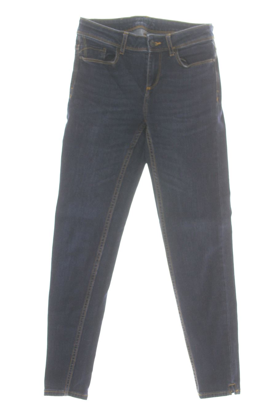 Vaquero de Zara de la talla 34, de color azul de ropa vaquera