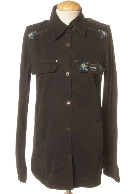 Chemise