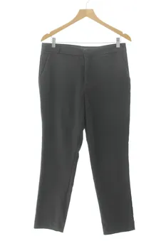 Pantaloni 40 Stradivarius, foto 1 di 2