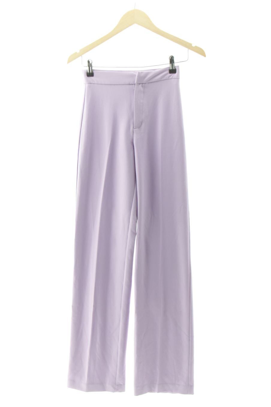 Pantalón de Stradivarius de la talla 32, de color morado