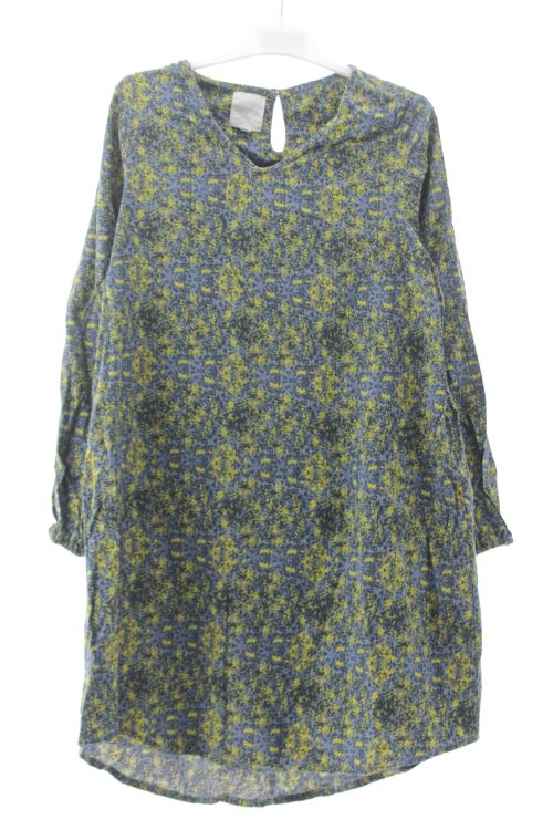 Aufwändiges Kleid