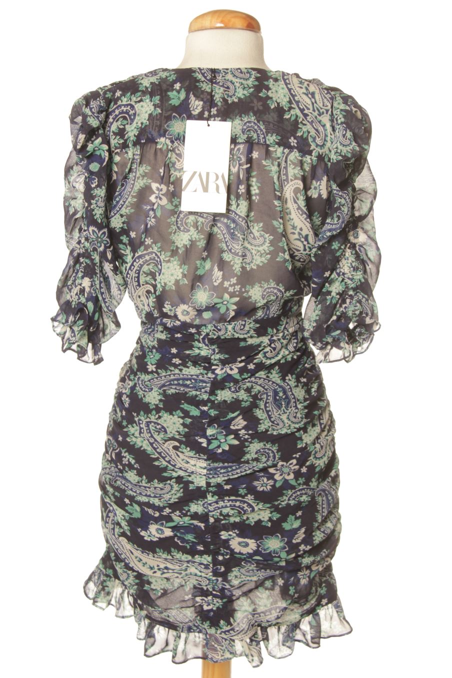 Robe casual Zara de la taille S, de couleur imprimés