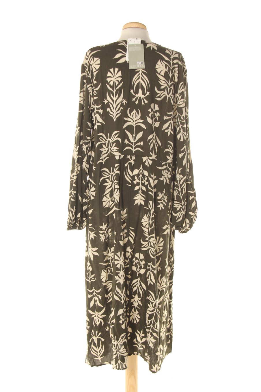 Vestido casual de H&M de la talla L, de color estampado