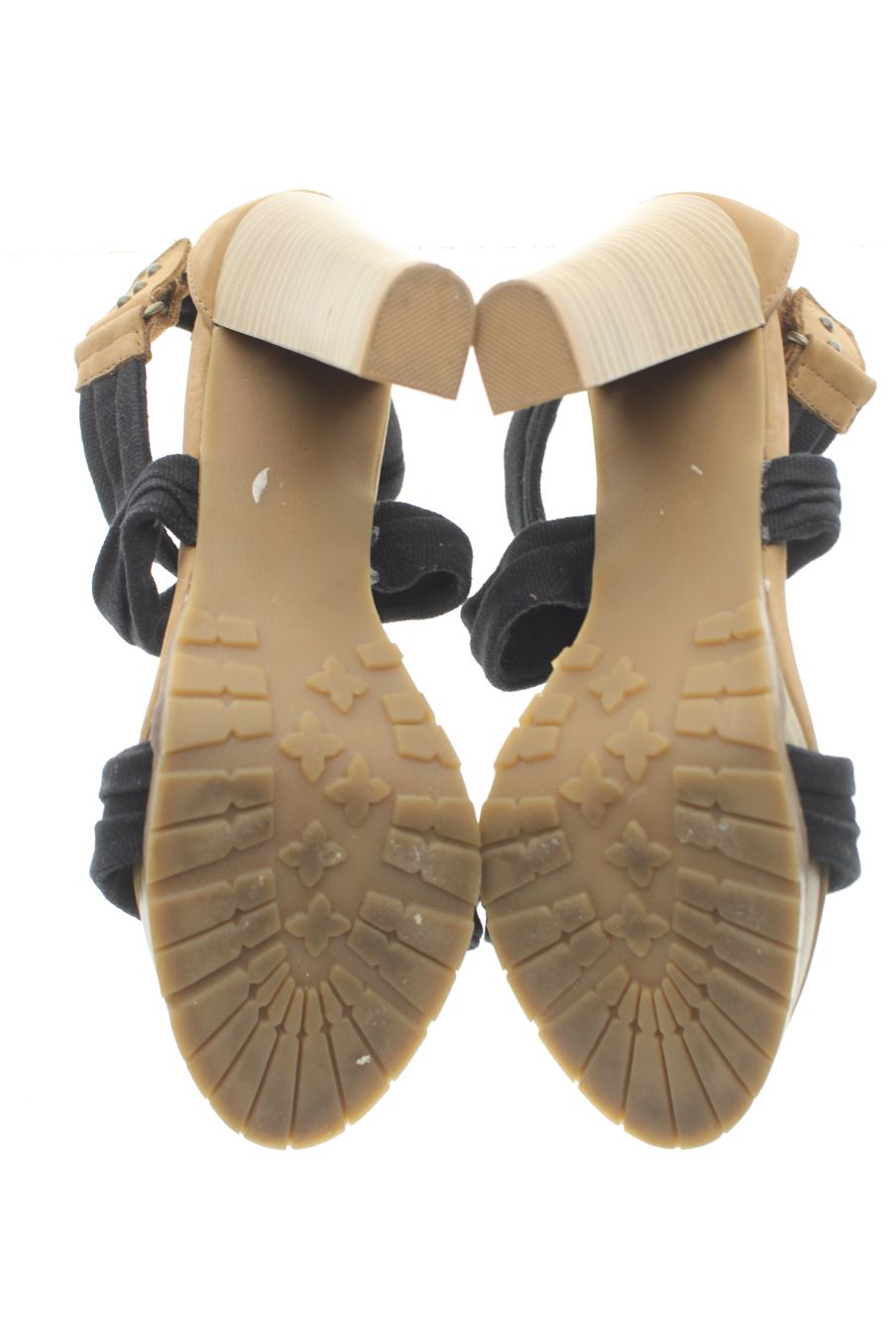 Sandalias tacon de Pull & Bear de la talla 38, de color negro de