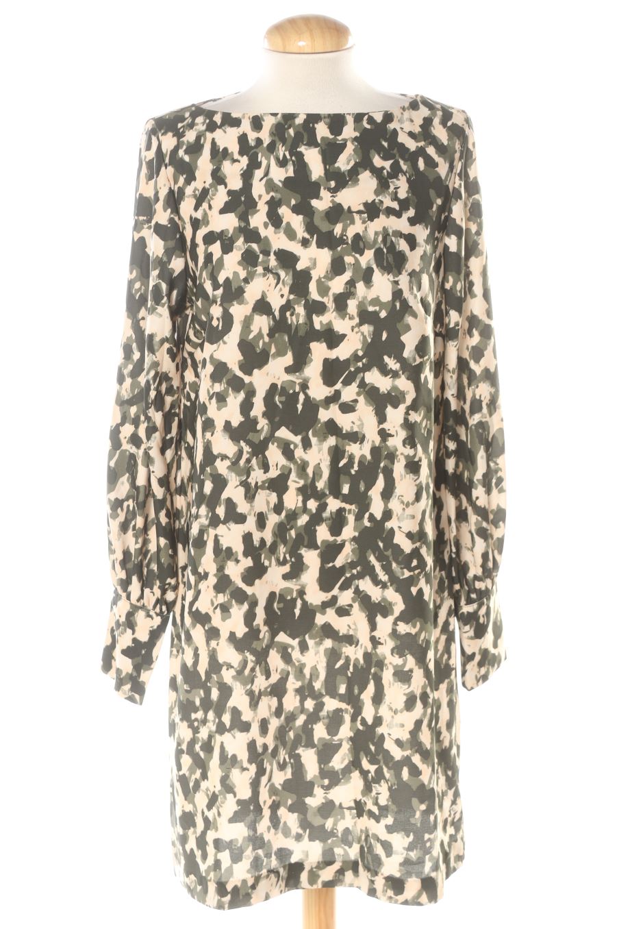 Vestido casual de H&M de la talla S, de color estampado