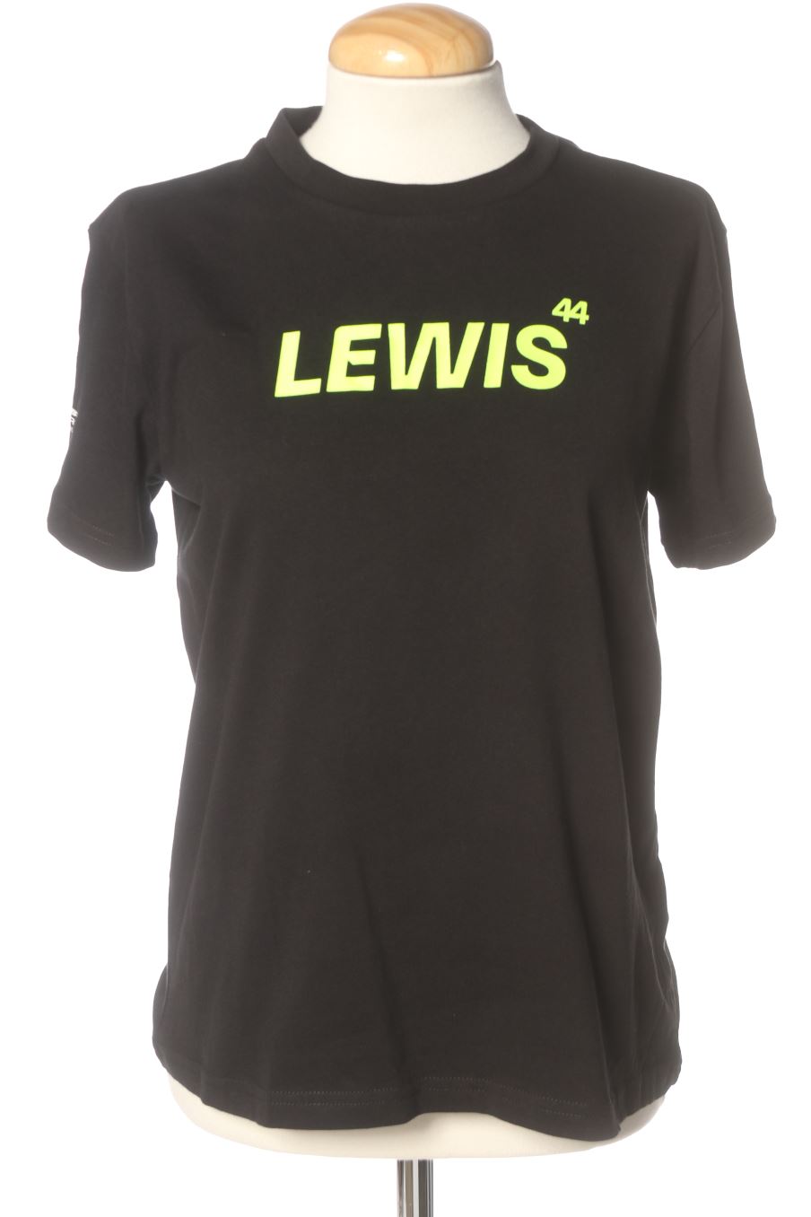 T-shirt Mercedes-AMG petronas F1 de la taille XS, de couleur noir