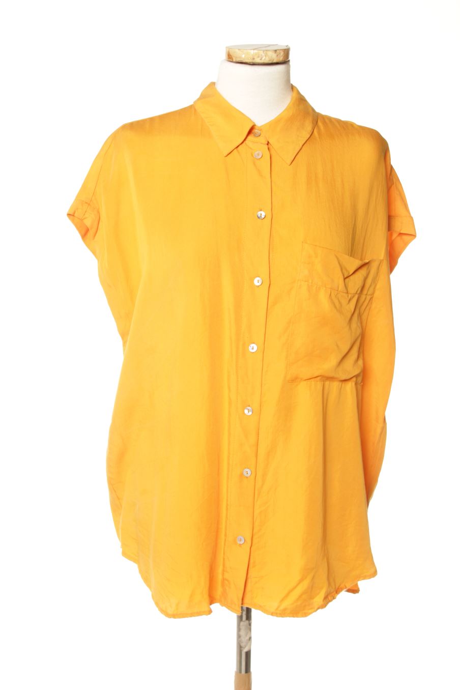 Camisa sin mangas de Mango de la talla L, de color mostaza