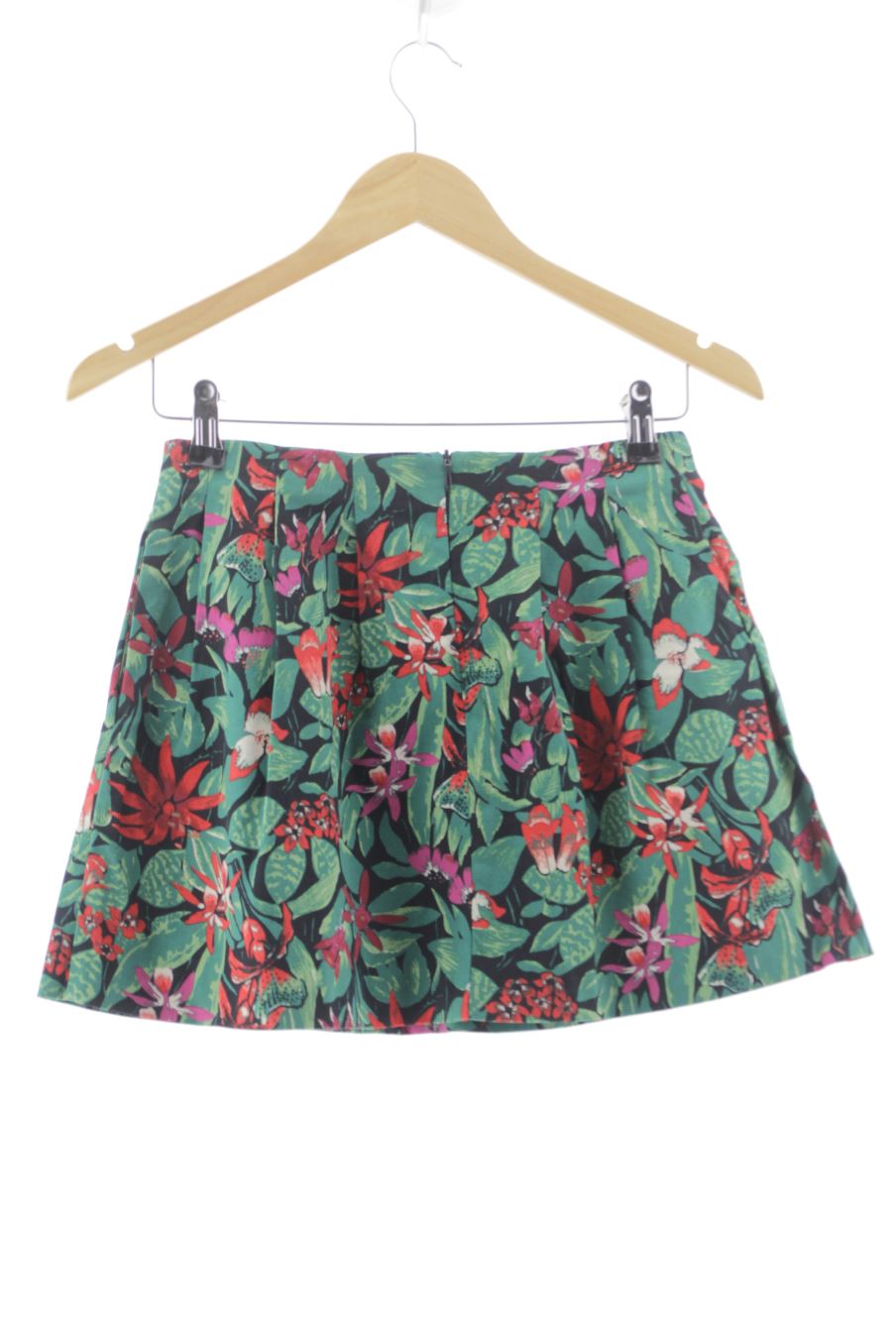 Falda de trf (ZARA) de la talla S, de color flores