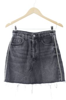 Gonne 36 Stradivarius, foto 1 di 2