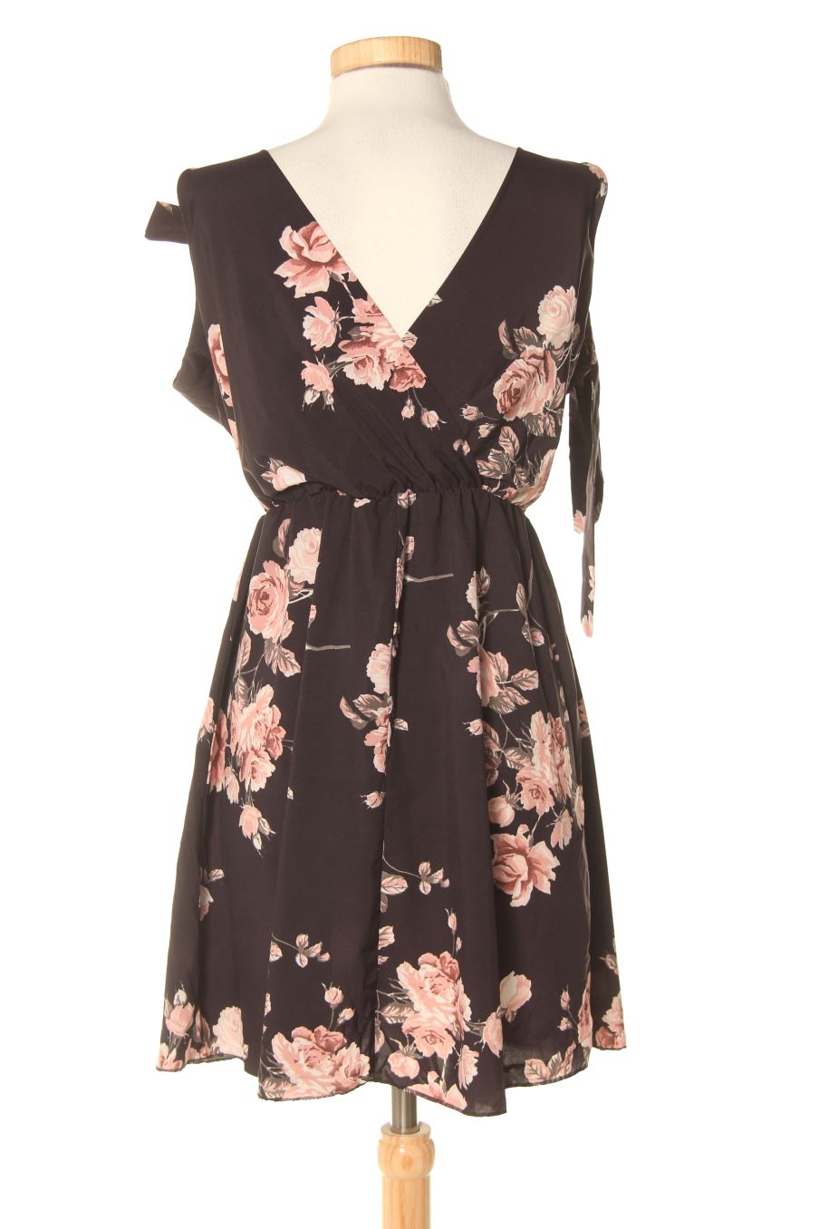 Robe casual New collection de la taille 38, de couleur fleurs