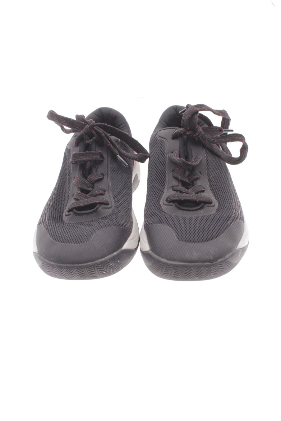Deportivos de Oysho de la talla 38, de color negro de