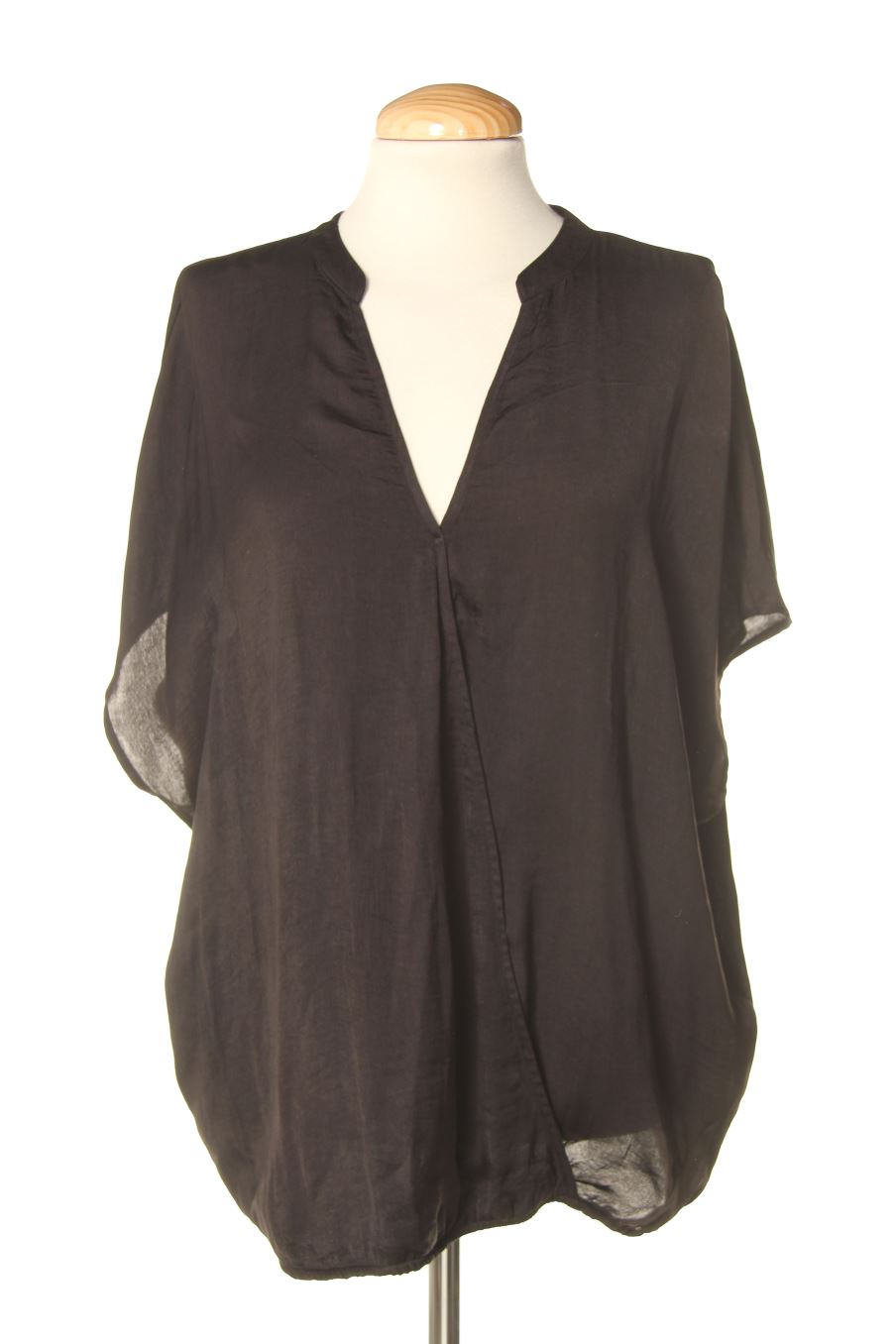 Blusa de manga corta de Esprit de la talla 42, de color negro