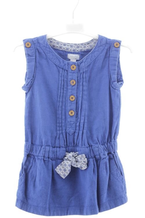 Aufwändiges Kleid