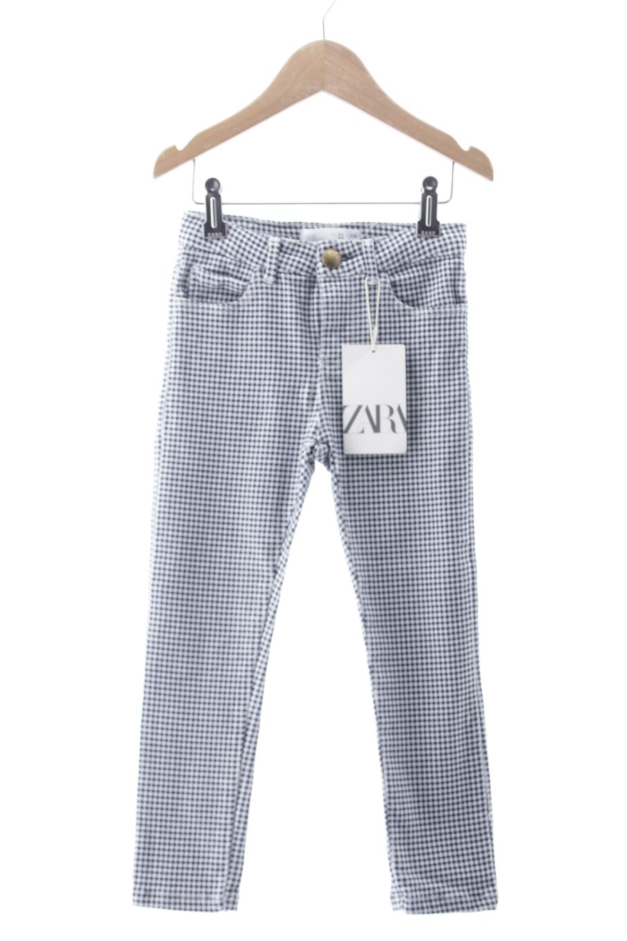 Pantalón de Zara de la talla 4 años con etiqueta