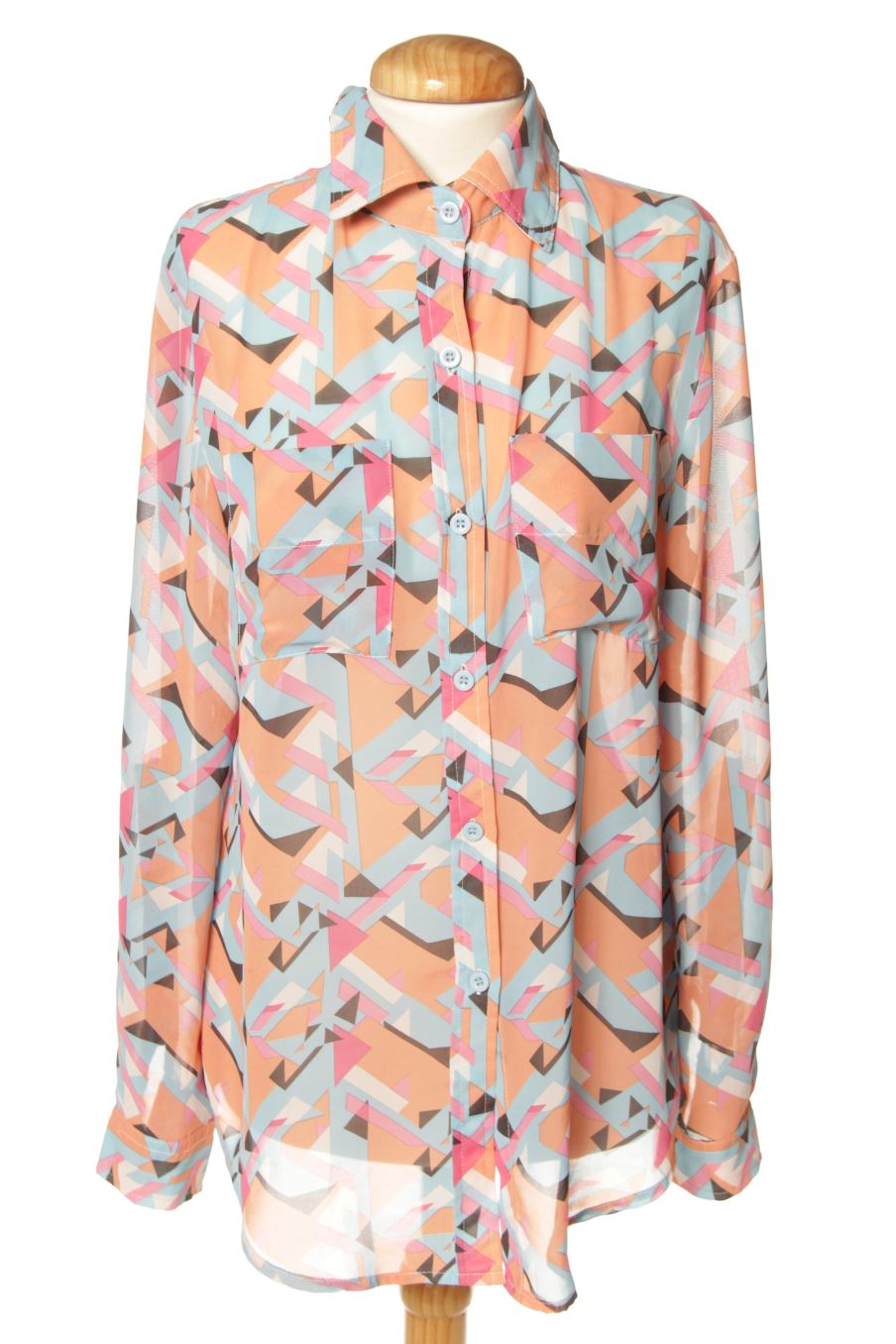 Chemise kling de la taille M, de couleur imprimés