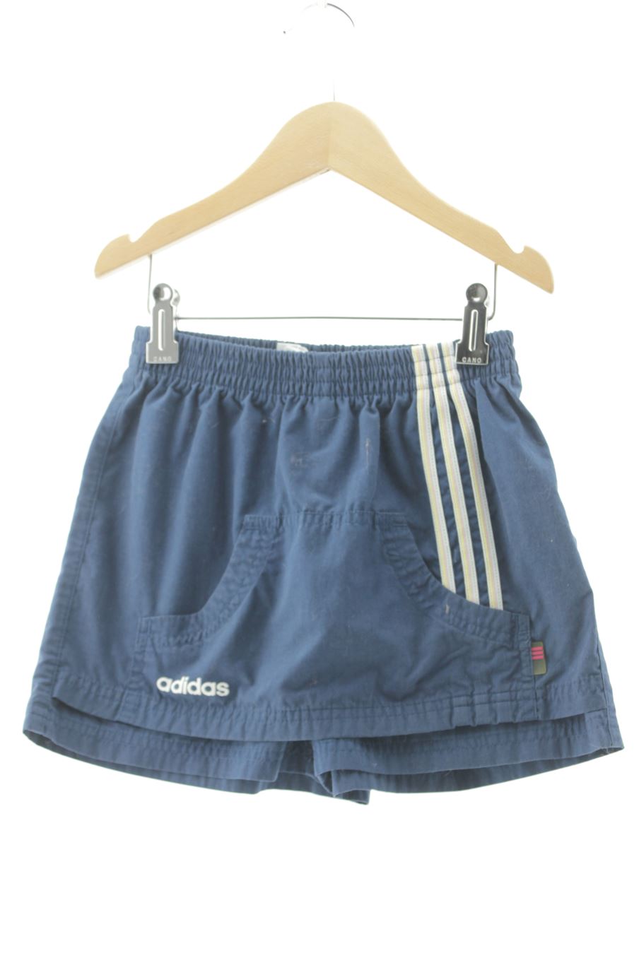 Short Adidas de la taille 8 ans de seconde main