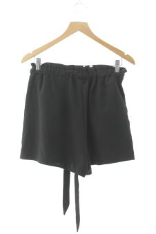 Shorts L Stradivarius