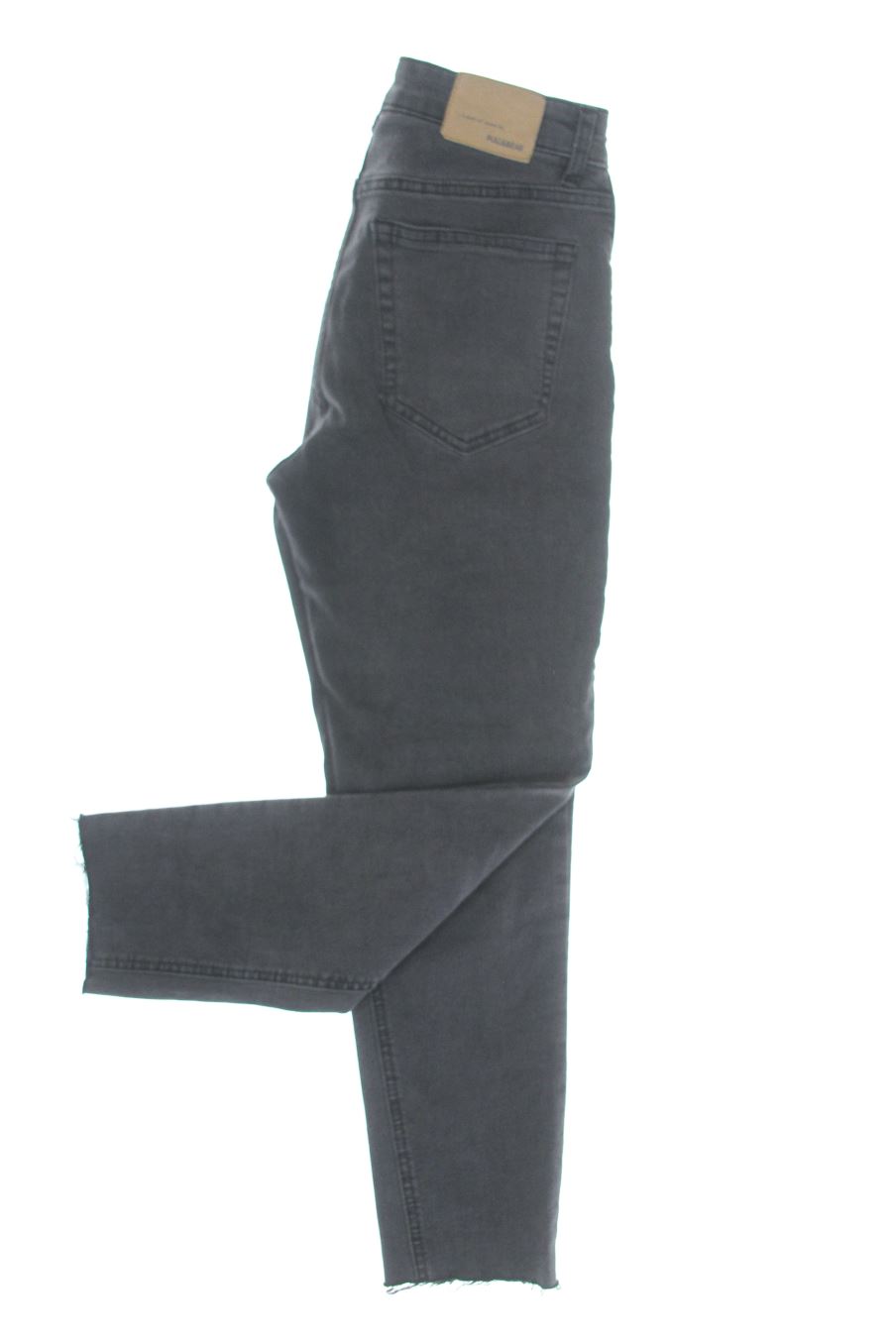 Pantalones de Pull & Bear de la talla 38, de color gris