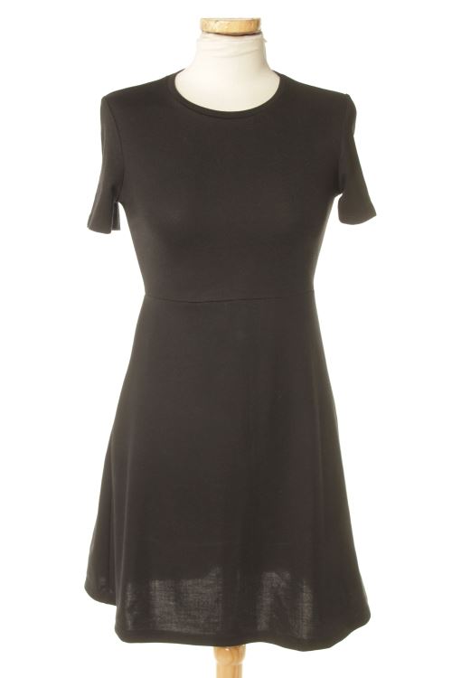 Einfaches Kleid