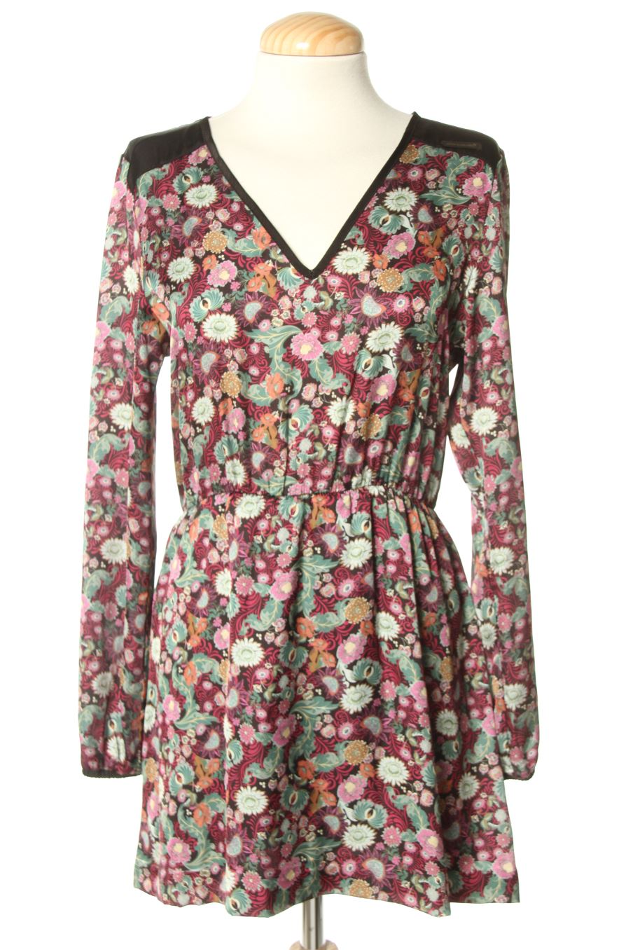 Robe casual amarillolimon de la taille S, de couleur fleurs