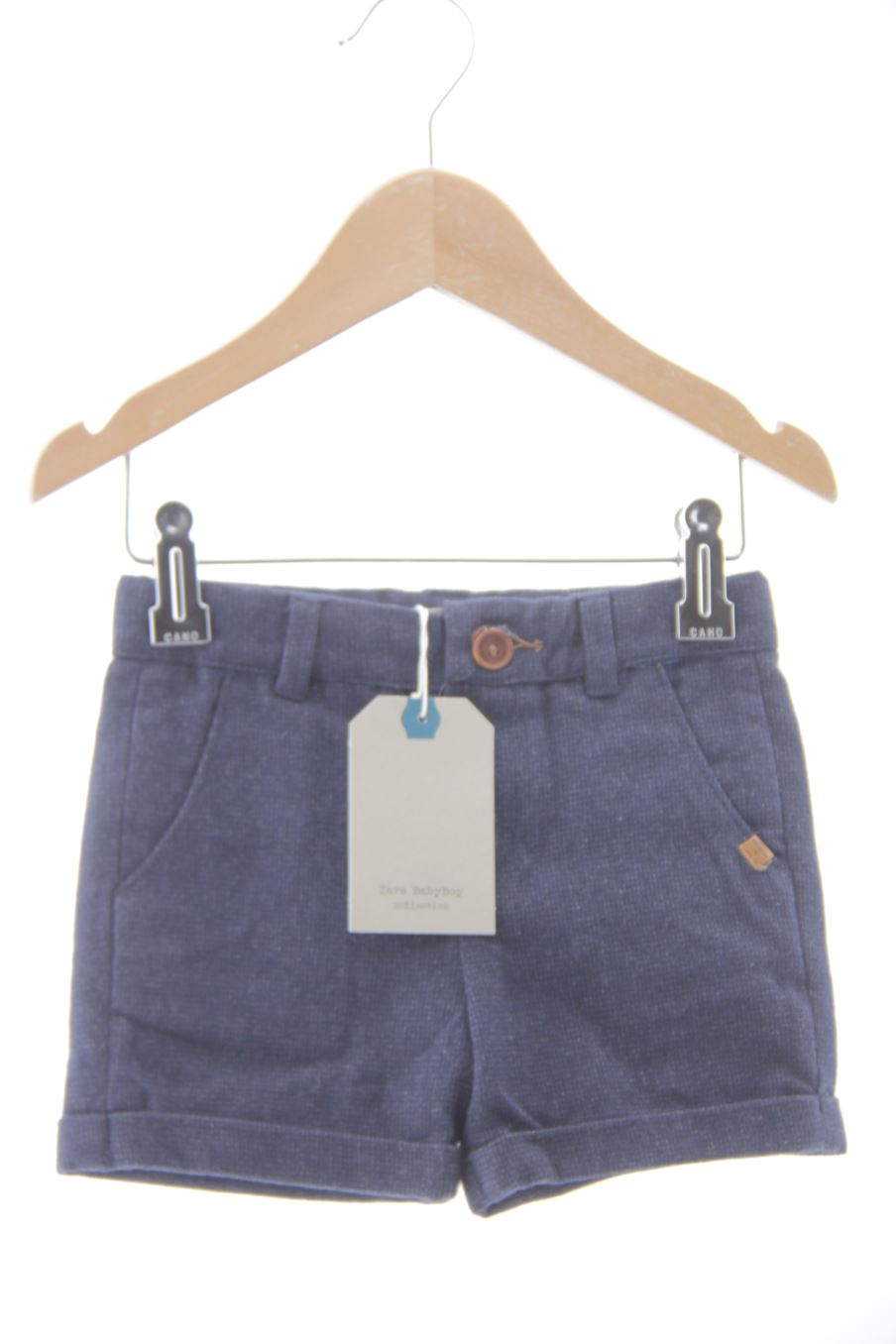 Pantalón corto de Zara de la talla 9 meses con etiqueta