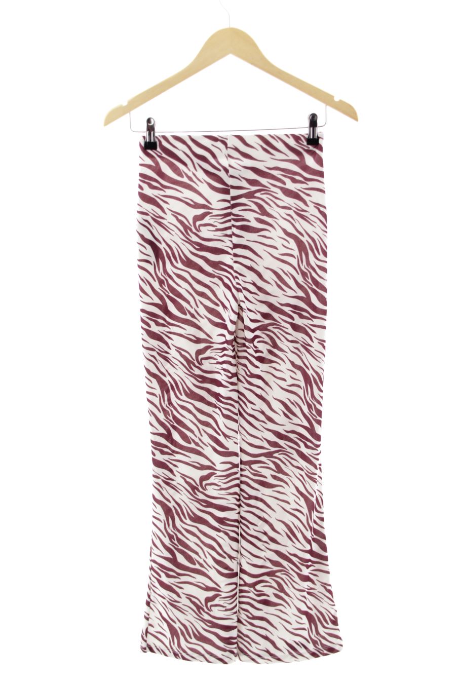 Pantalón Casual de Bershka de la talla S, de color animal print