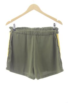 Shorts M Alcott