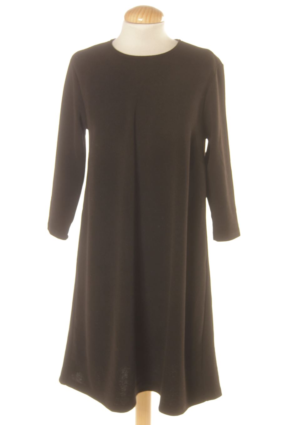 Robe casual Stradivarius de la taille S, de couleur noir