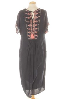 Einfaches Kleid M Trafaluc