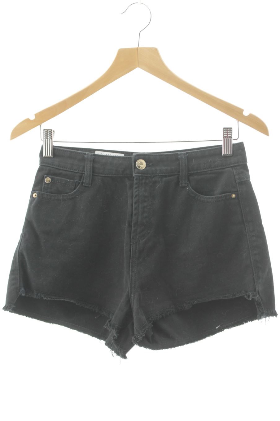 Shorts Stradivarius de la taille 34, de couleur noir de denim