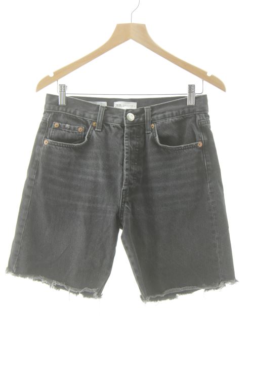 Pantalón corto