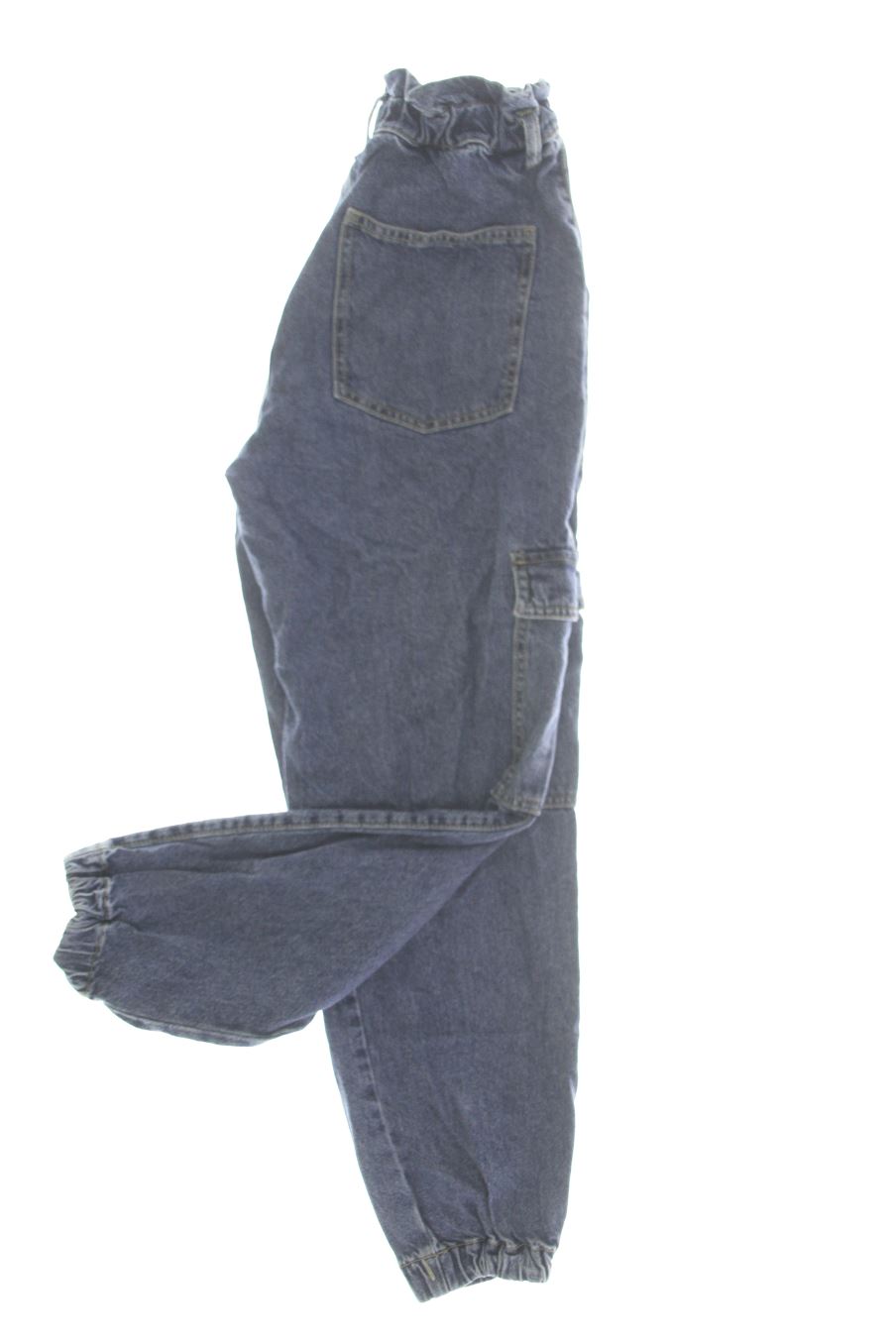 Jeans Stradivarius de la taille S, de couleur bleu de denim