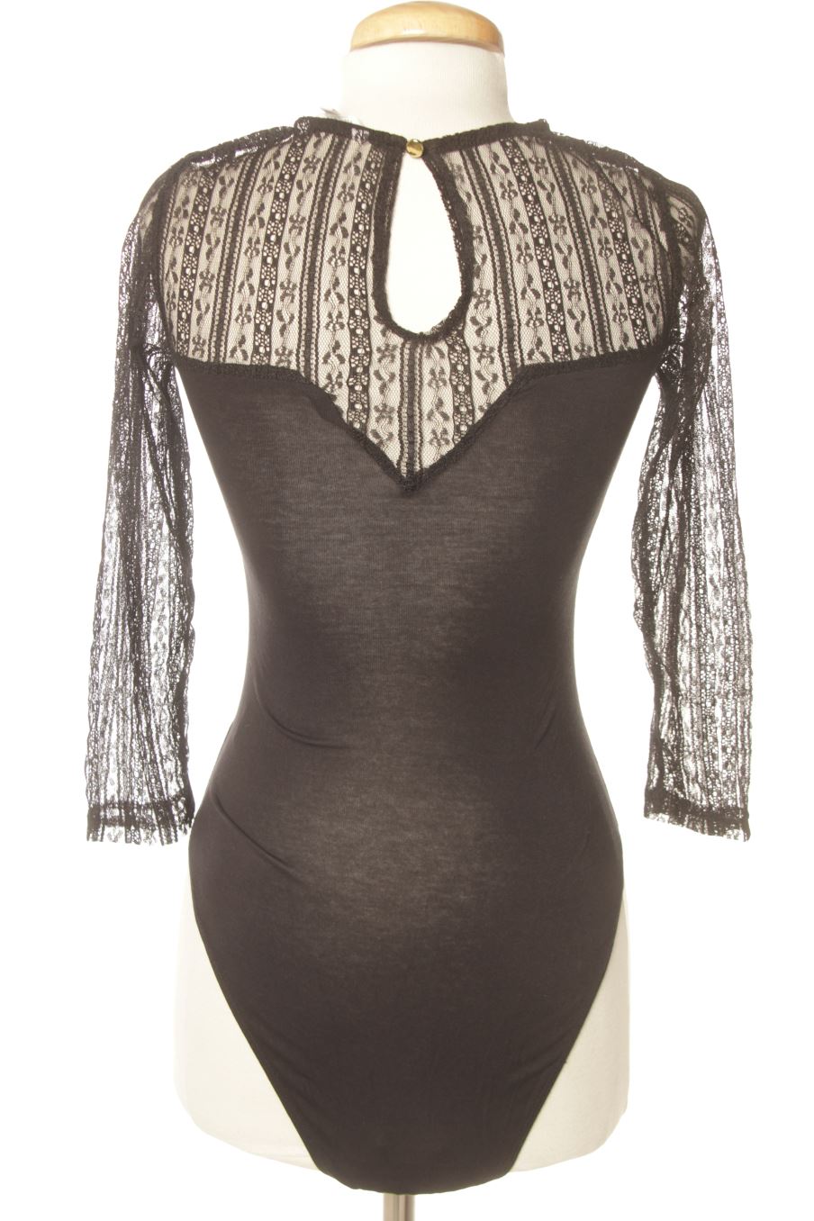 Body de #collectionIRL de la talla XS, de color negro