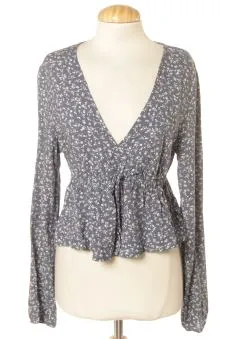 Blusa a maniche lunghe M Bershka, foto 1 di 2