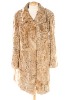 Manteau M Pilar Valenciano