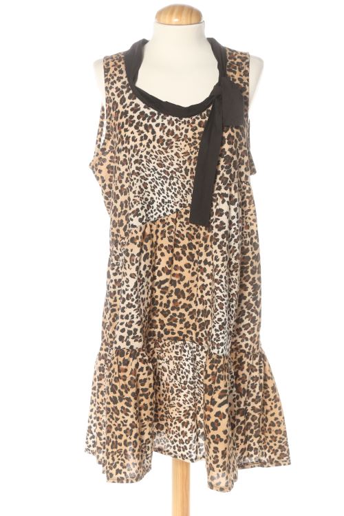 Einfaches Kleid