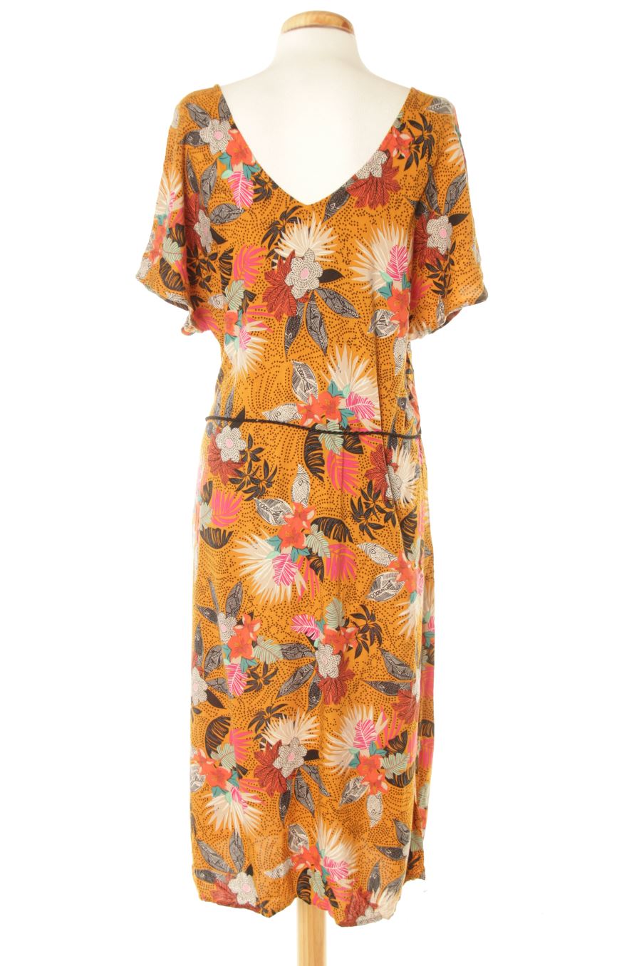 Robe casual Camaieu de la taille 38 de couleur fleurs