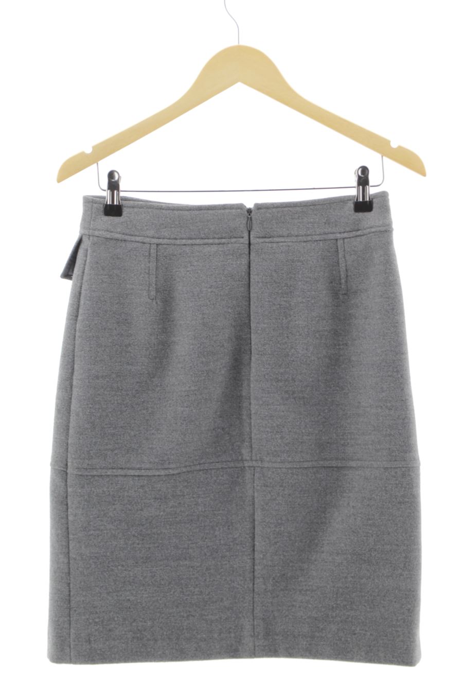 Faldas de Purificación García de la talla 38, de color gris
