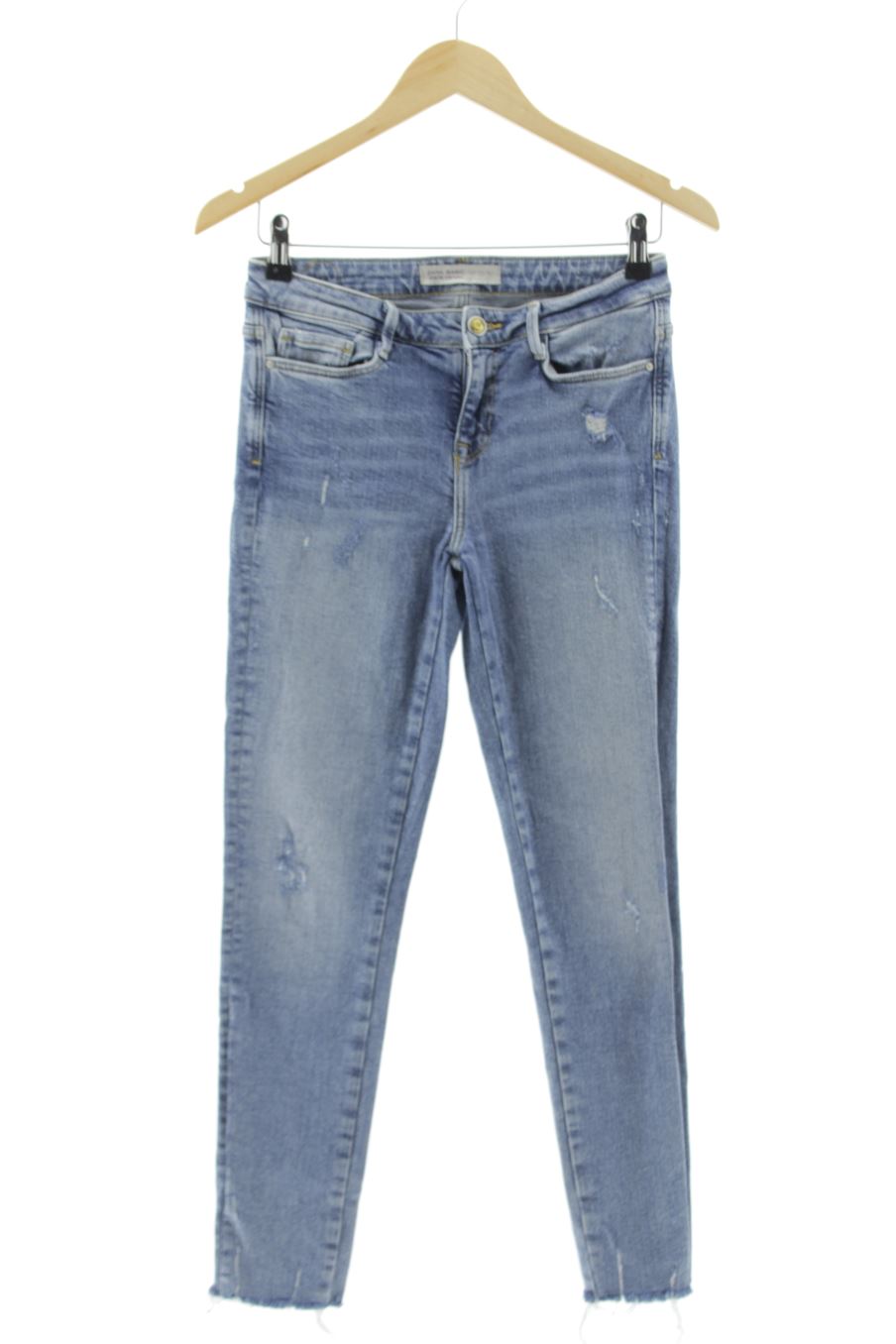 Jeans Zara de la taille 36, de couleur bleu de denim
