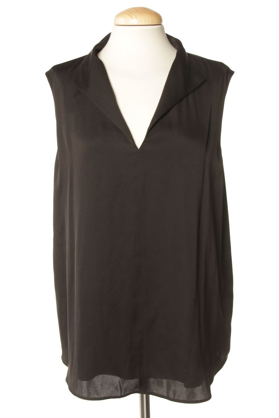 Blusa de manga corta de Hugo boss de la talla L, de color negro