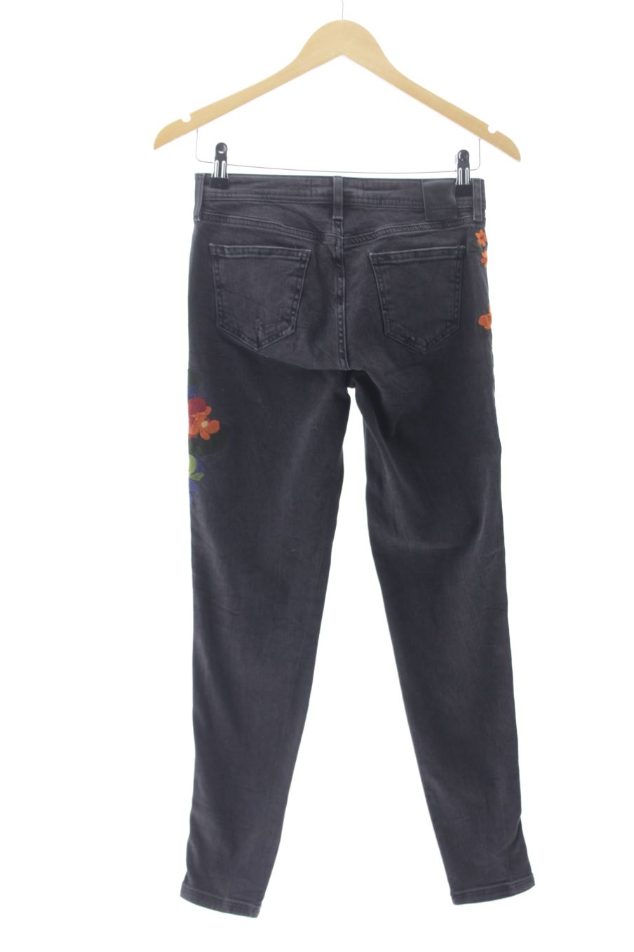 Jeans Zara de la taille 34, de couleur noir de denim